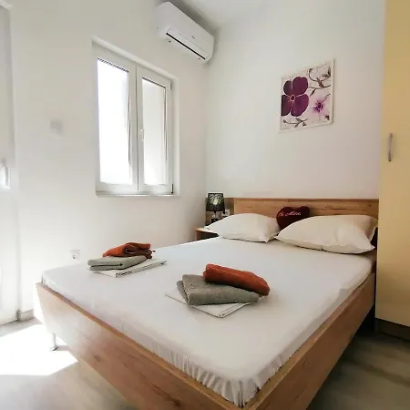 Apartmani Buljubasic Apartment