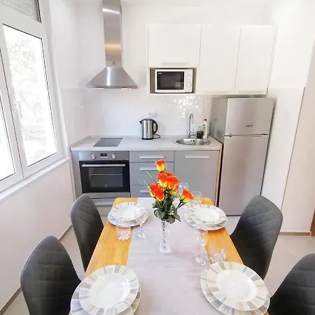 Apartmani Buljubasic Apartment Baska Voda