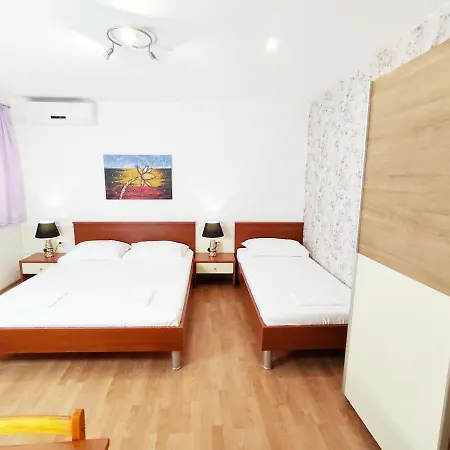 Apartmani Buljubasic Apartment