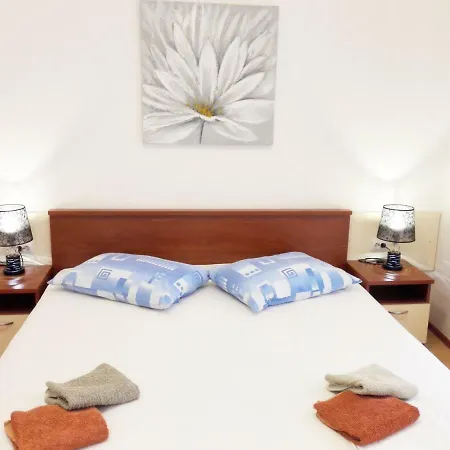 Apartmani Buljubasic Apartment